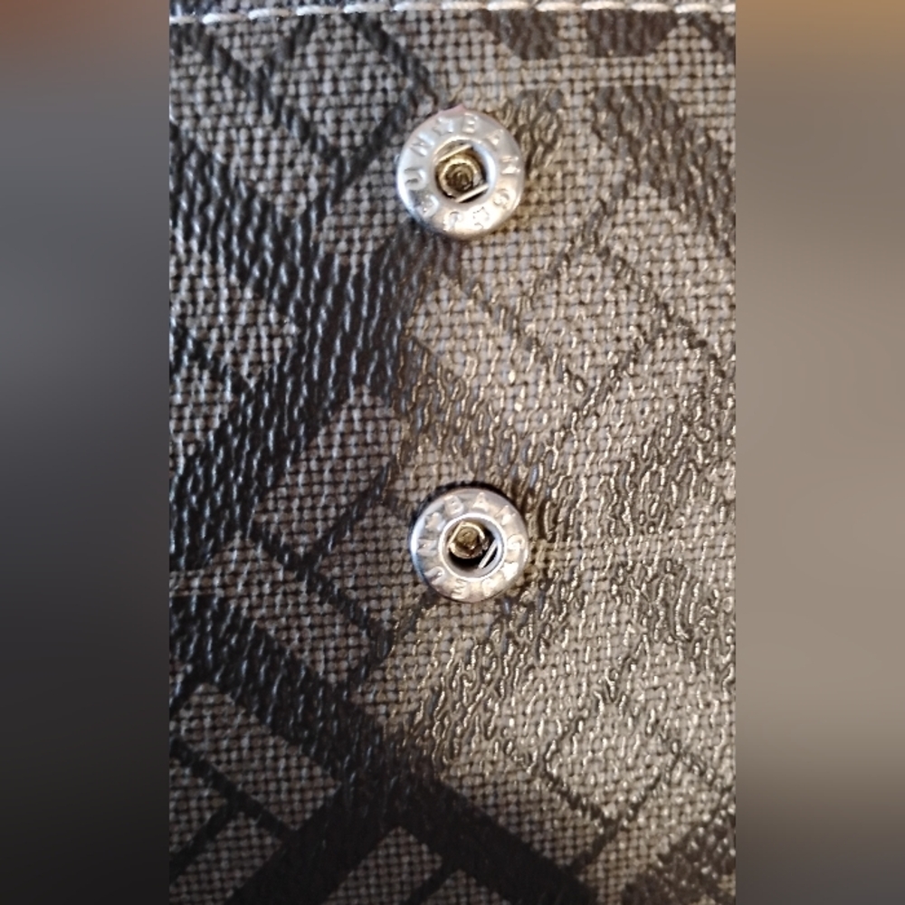 Jeun Bang Elegant Brown Leather Wallet W/ Lots Of Slots & A Checkbook Area NWO🎁 - Picture 6 of 6